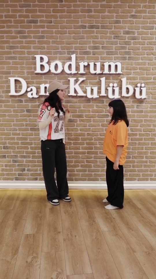 K-Pop Yaz Okulu Etkinlik afişi
